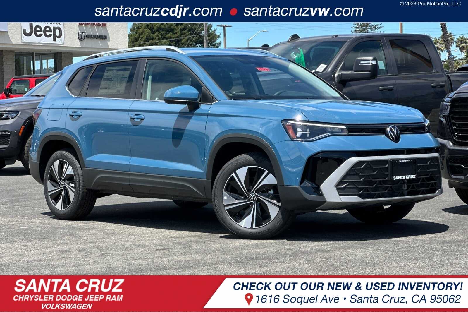 2025 Volkswagen Taos SE's photo