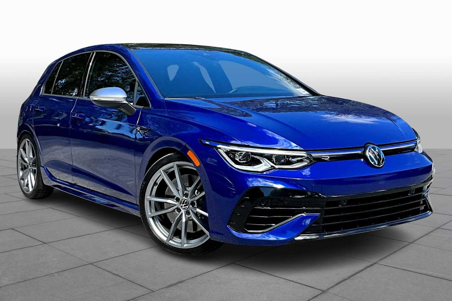 2024 Volkswagen Golf R photo 2