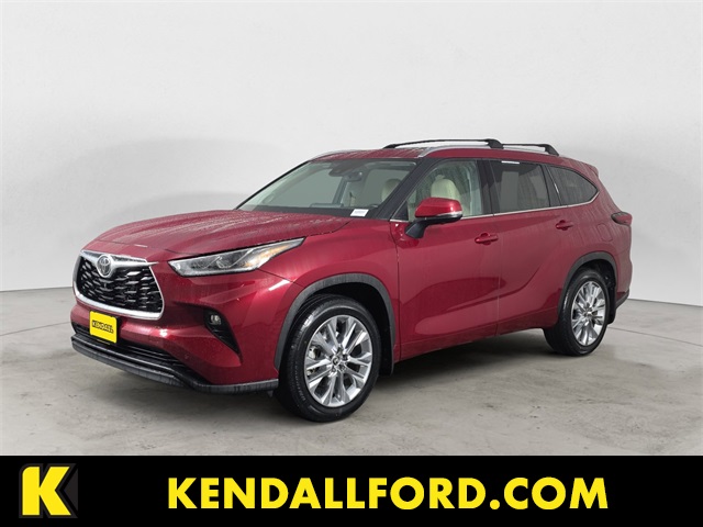 2024 Toyota Highlander Limited's photo