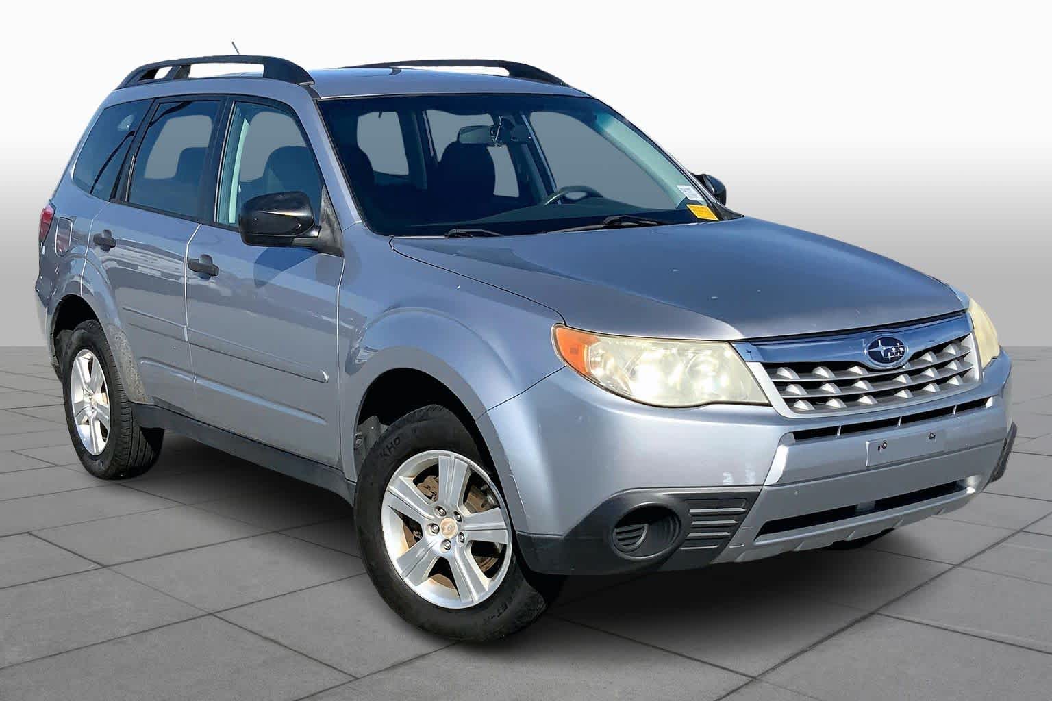 2013 Subaru Forester 2.5X photo 2