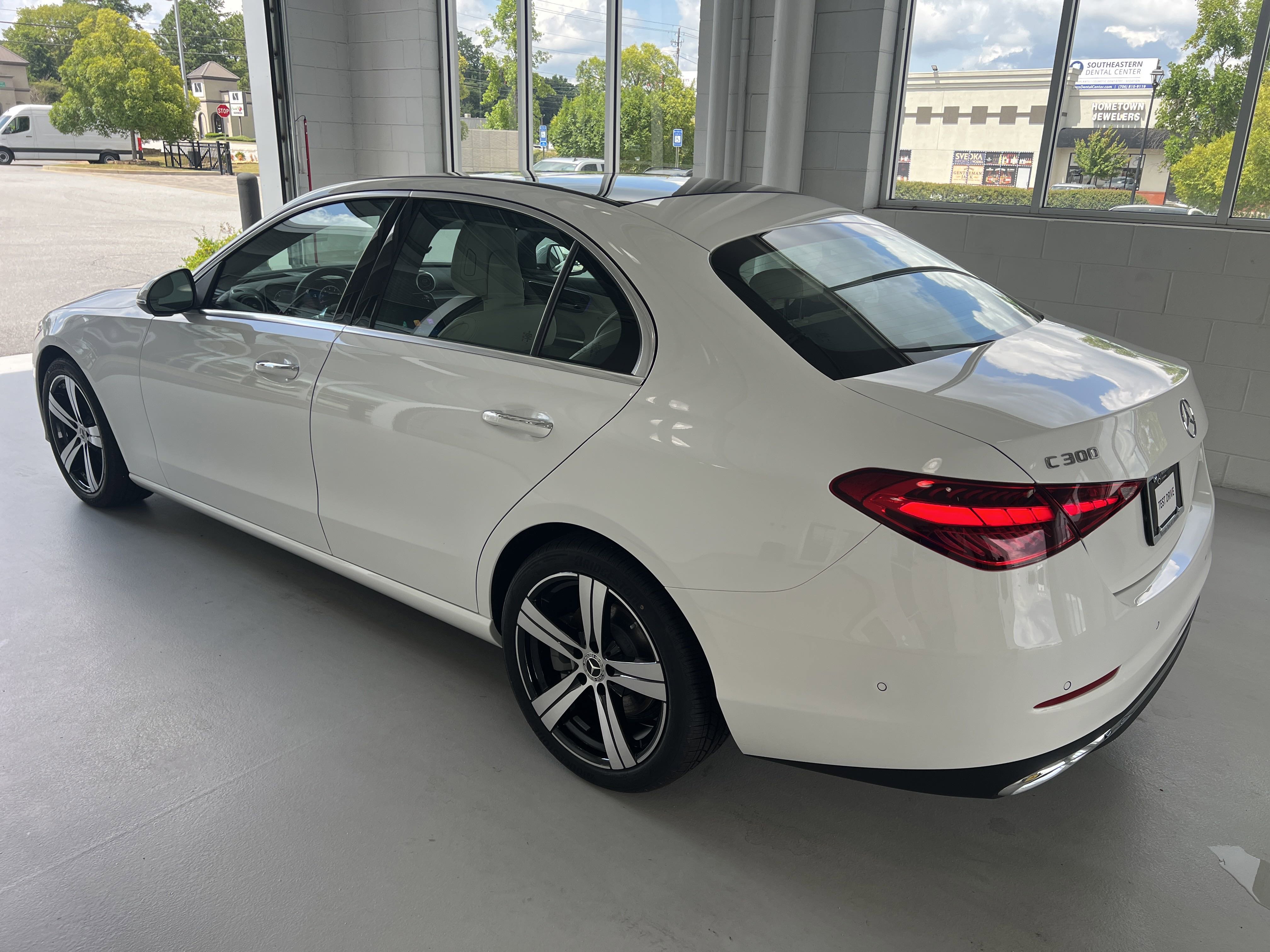2025 Mercedes Benz C 300 photo 10