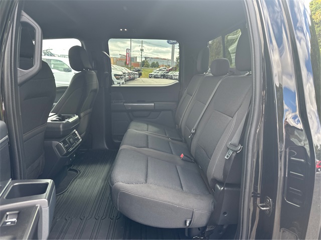 2023 Ford F-150 XLT photo 8