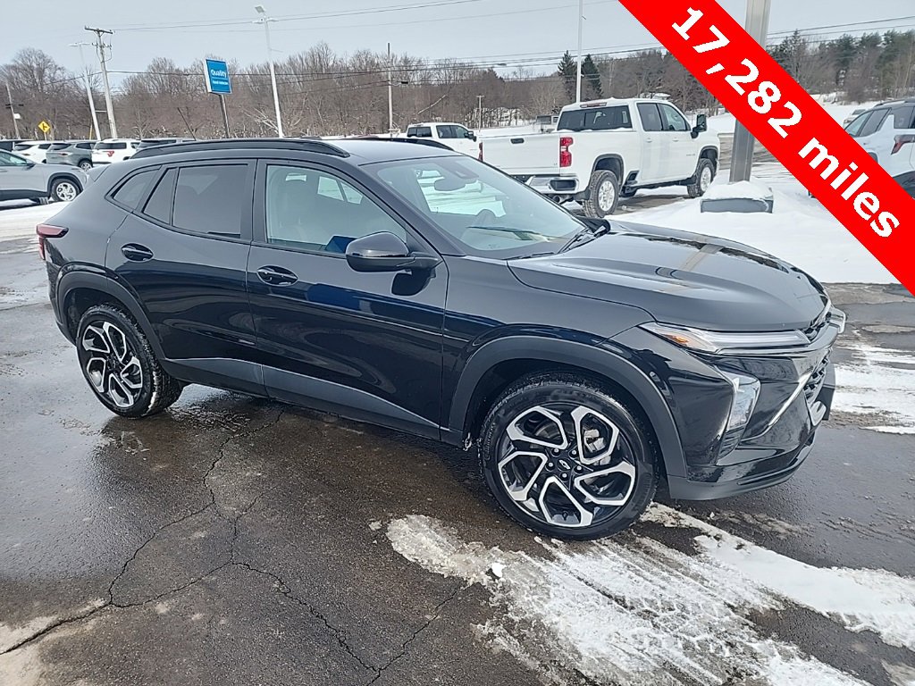 2025 Chevrolet Trax RS