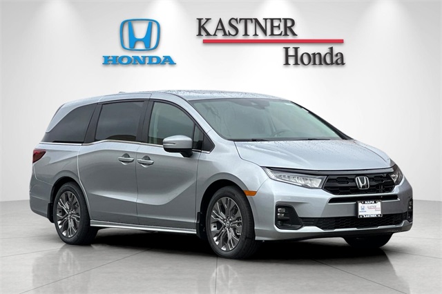 2026 Honda Odyssey Touring's photo