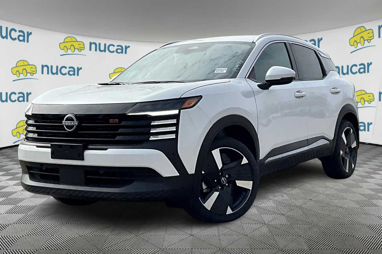 2025 Nissan Kicks SR photo 3