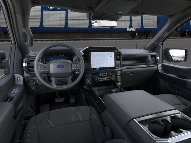 2025 Ford F-150 STX photo 4
