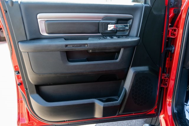 2022 Ram 1500 Classic Warlock photo 11