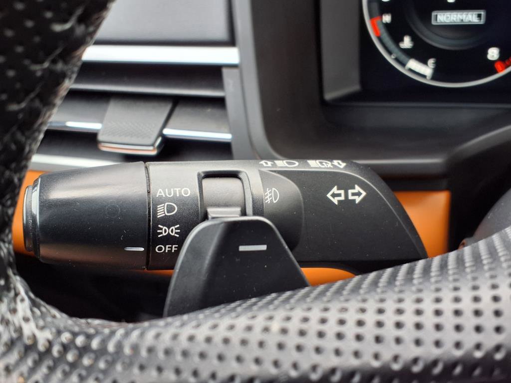 2023 Mitsubishi Outlander SEL photo 28