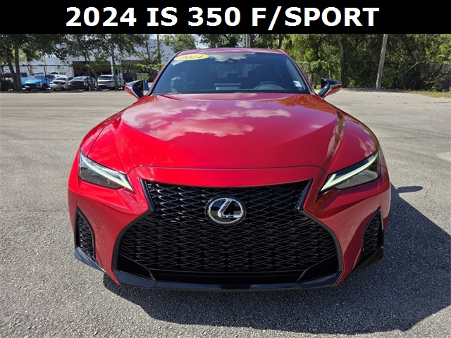 2024 Lexus IS 350 F SPORT photo 8
