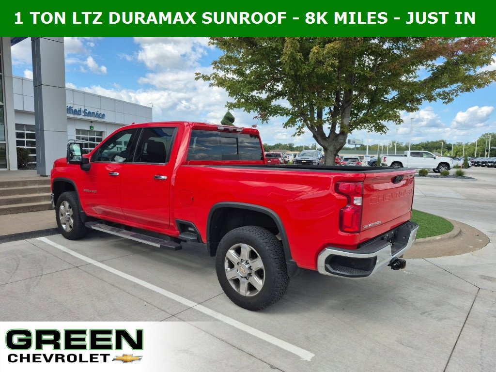 2023 Chevrolet Silverado 3500HD photo 3