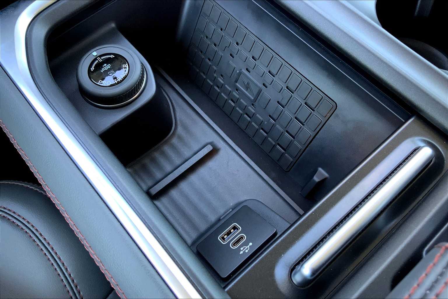2025 Ford Expedition MAX EL photo 16