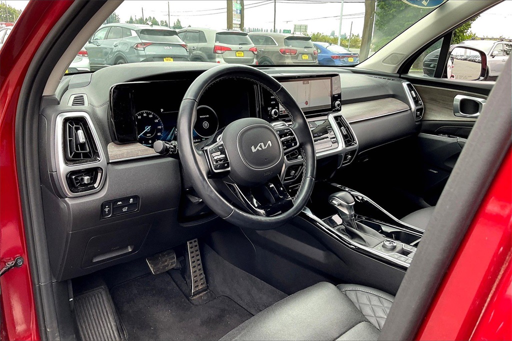 2022 Kia Sorento X-Line SX Prestige photo 17