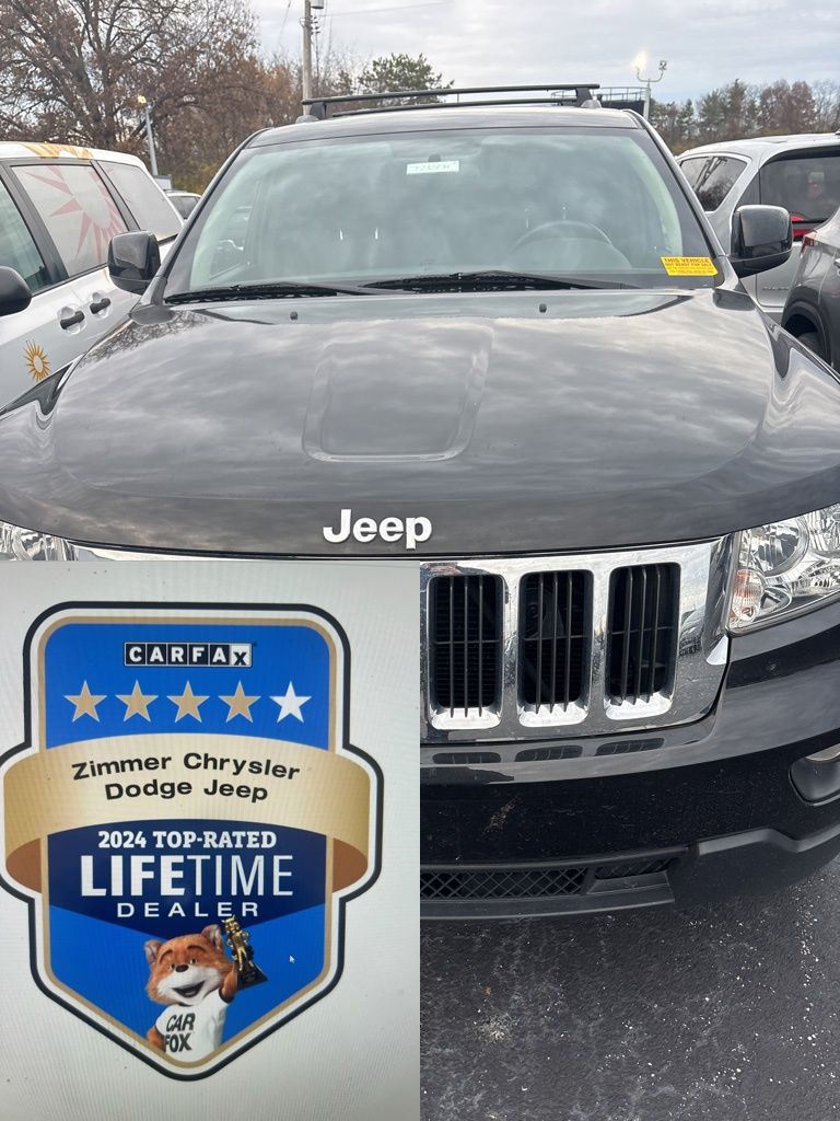 2011 Jeep Grand Cherokee Laredo's photo