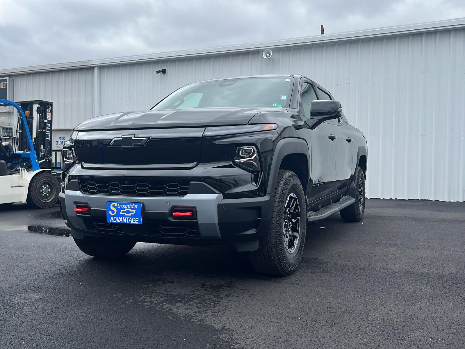 2026 Chevrolet Silverado EV Trail Boss's photo