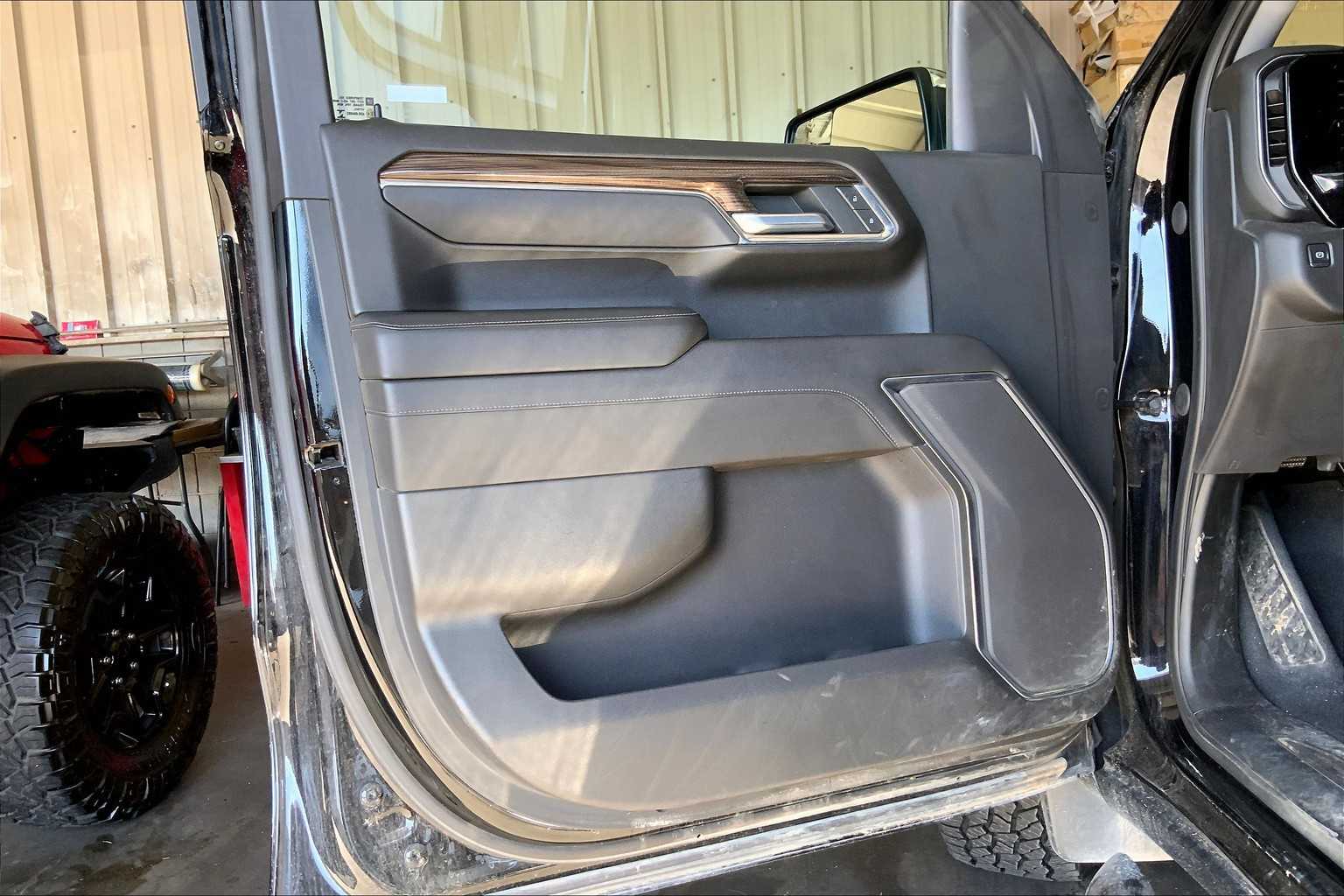 2022 Chevrolet Silverado 1500 LT photo 19