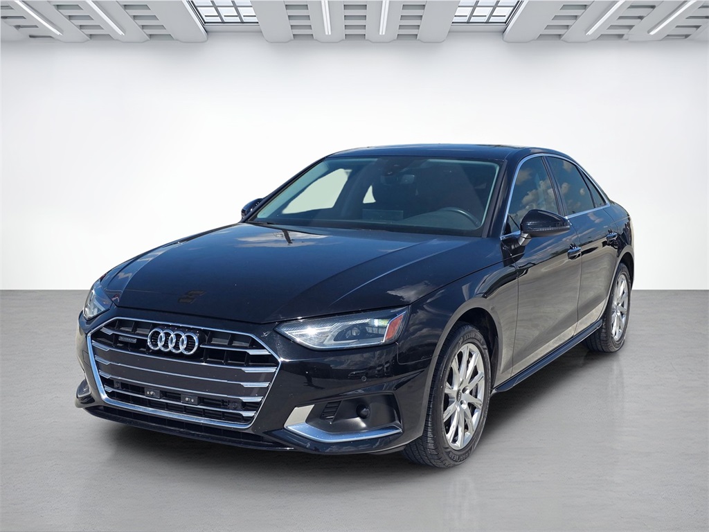 2022 Audi A4 40 Premium Quattro photo 7