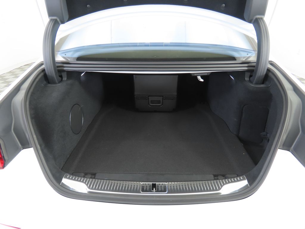 2026 Mercedes Benz S 63 e photo 26