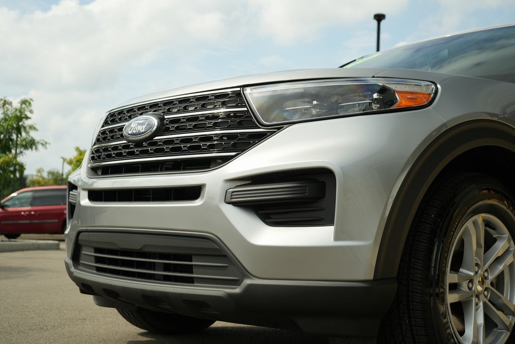 2022 Ford Explorer XLT photo 4