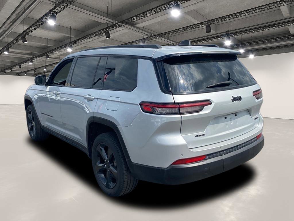 2023 Jeep Grand Cherokee Limited photo 4
