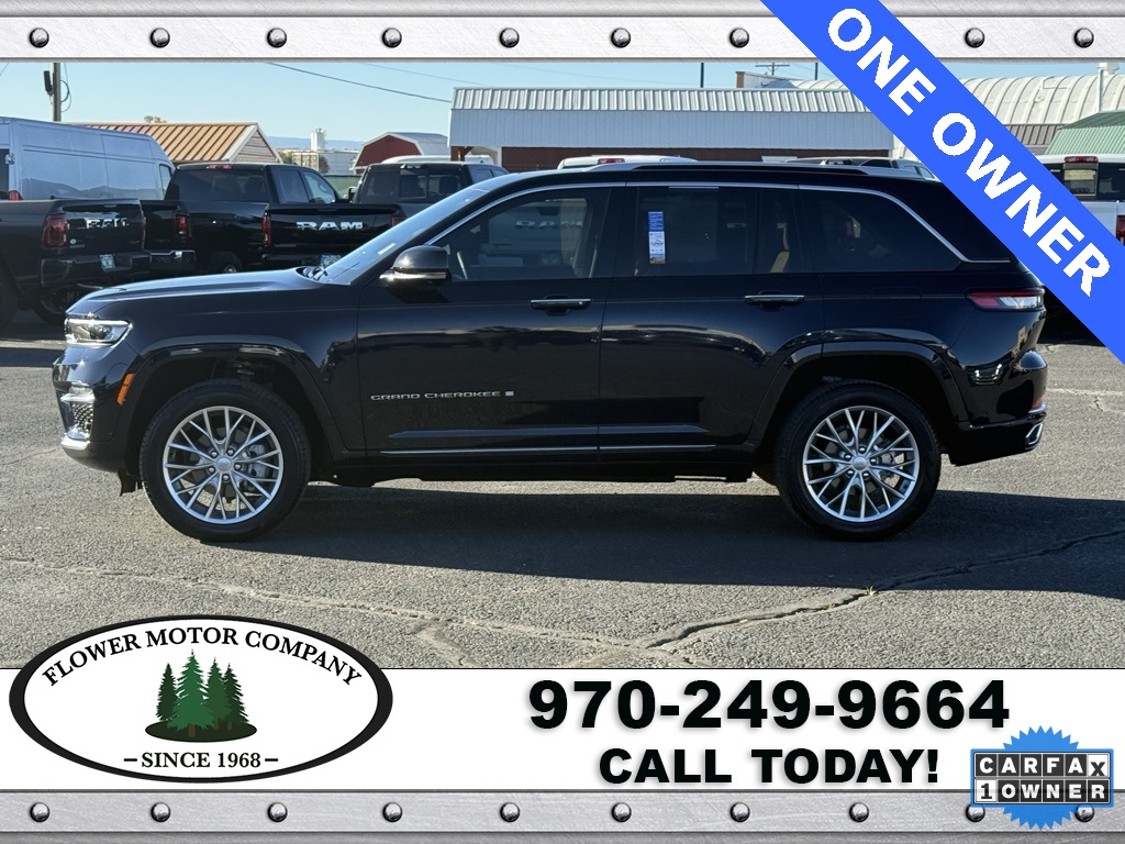 2024 Jeep Grand Cherokee Summit photo 3