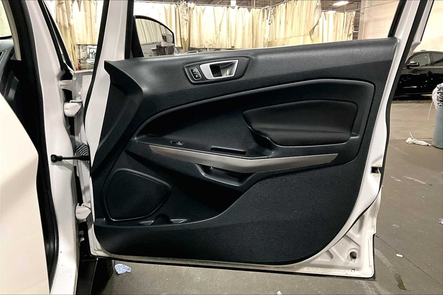 2019 Ford EcoSport SE photo 21