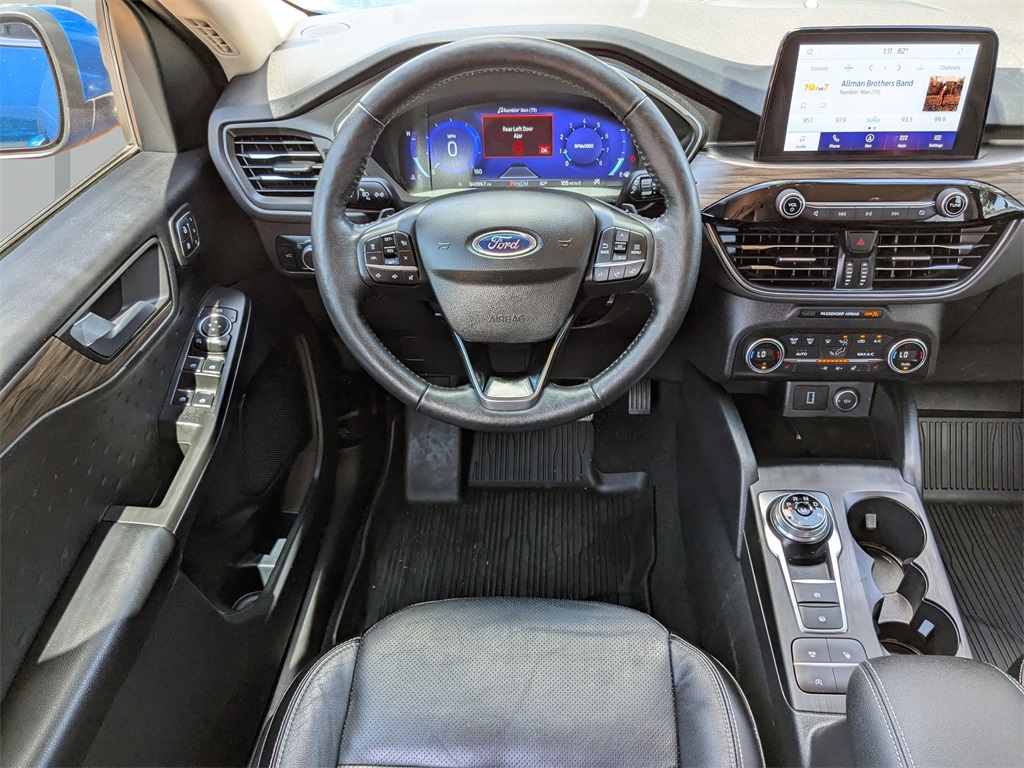 2020 Ford Escape Titanium photo 16