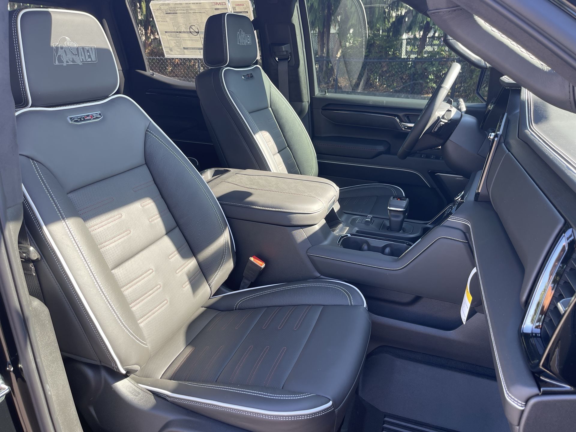2026 Gmc Sierra 1500 AT4X photo 27
