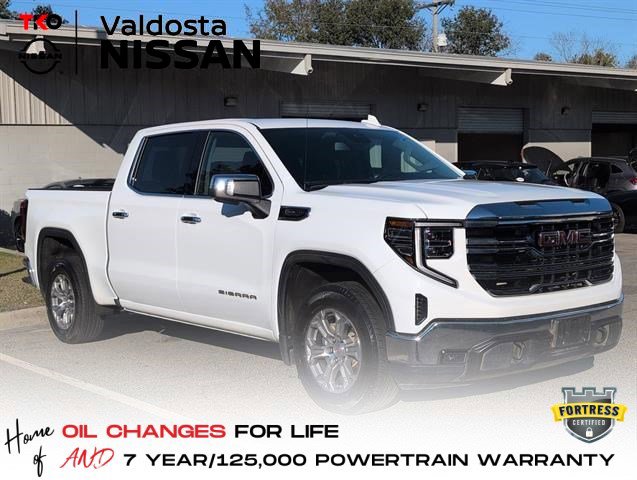 2025 GMC Sierra 1500 SLT's photo