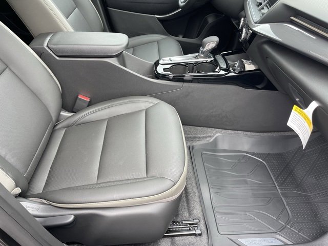 2025 Chevrolet Trax ACTIV photo 9