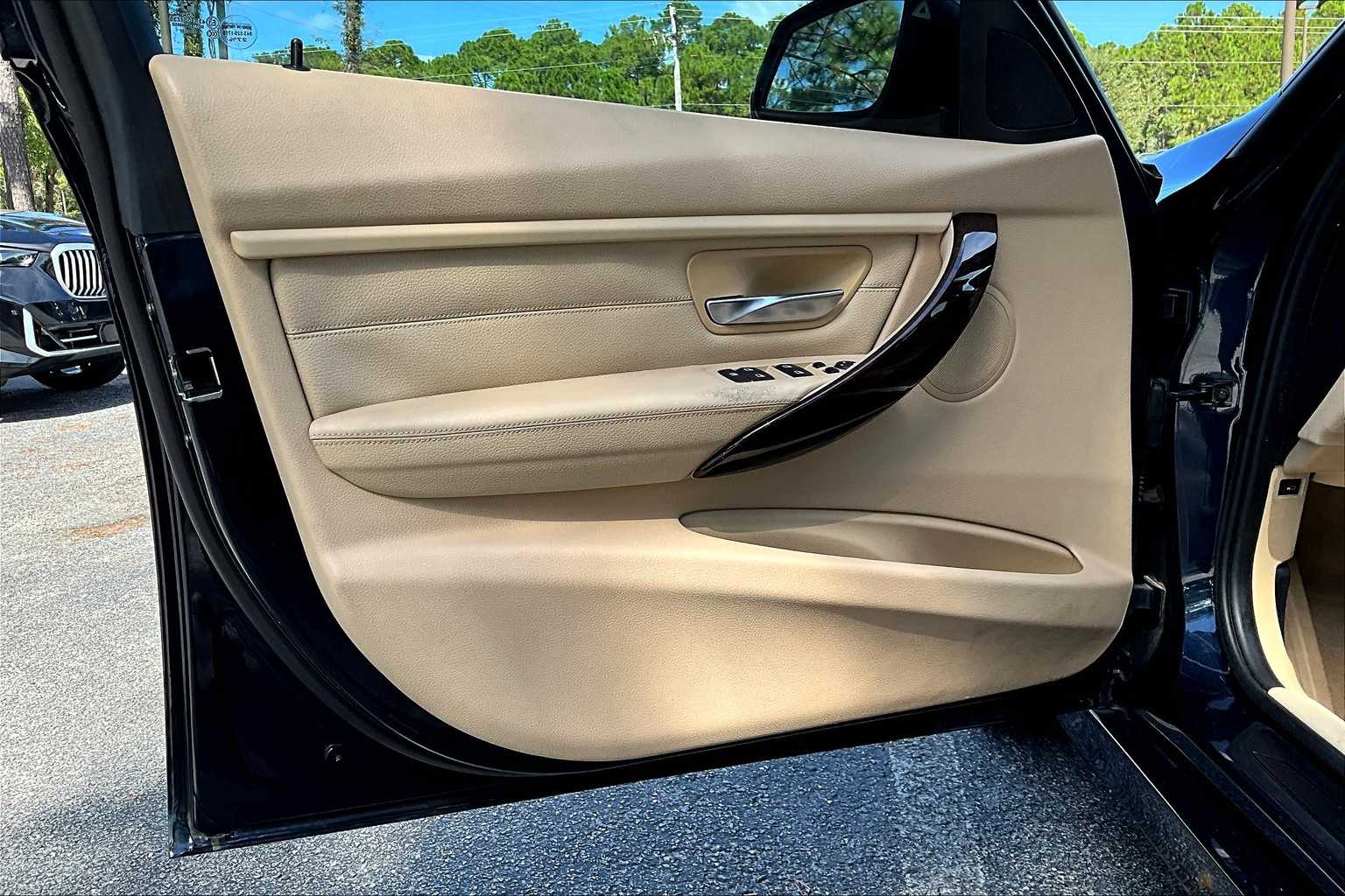 2014 Bmw 328i SA photo 18