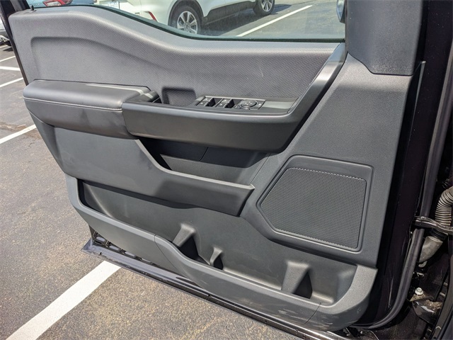 2025 Ford F-150 STX photo 18