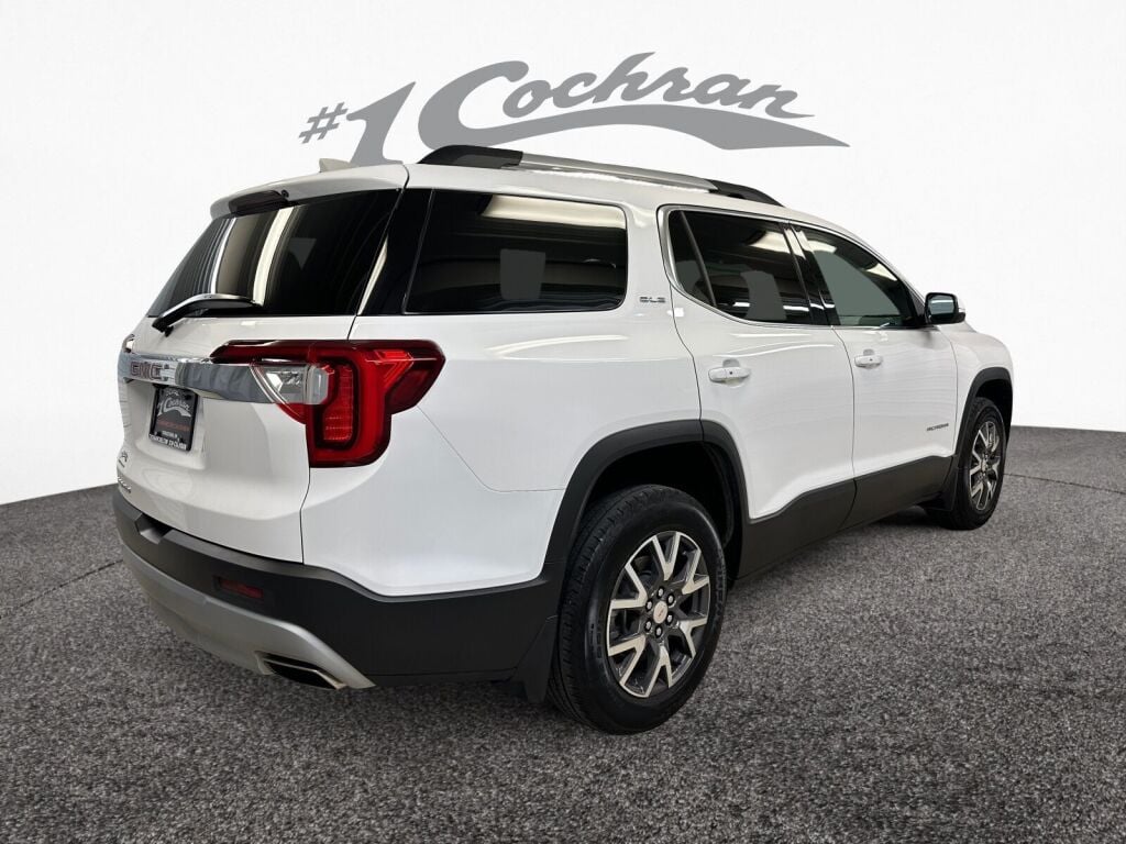 2023 Gmc Acadia SLE photo 24