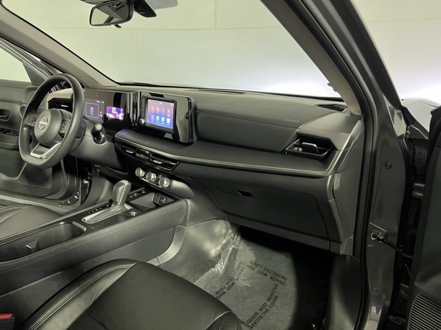 2025 Nissan Kicks S photo 24