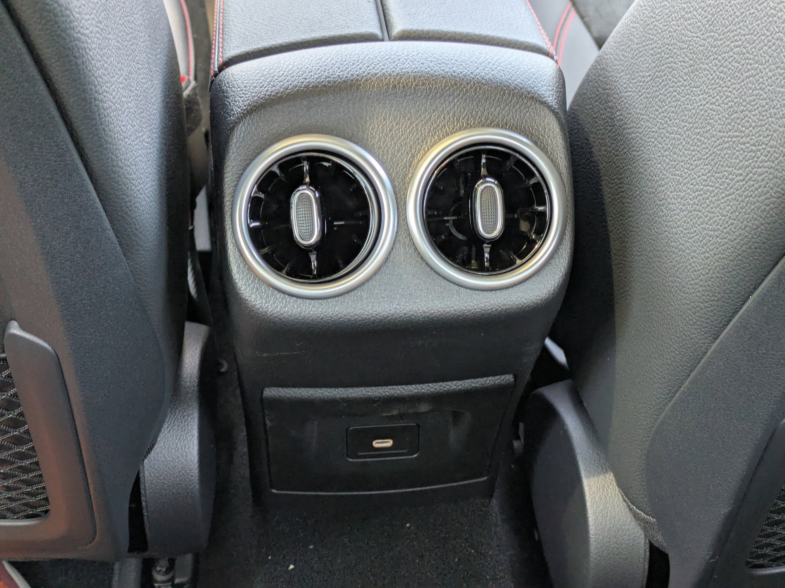 2026 Mercedes Benz CLA AMG 35 4MATIC photo 14