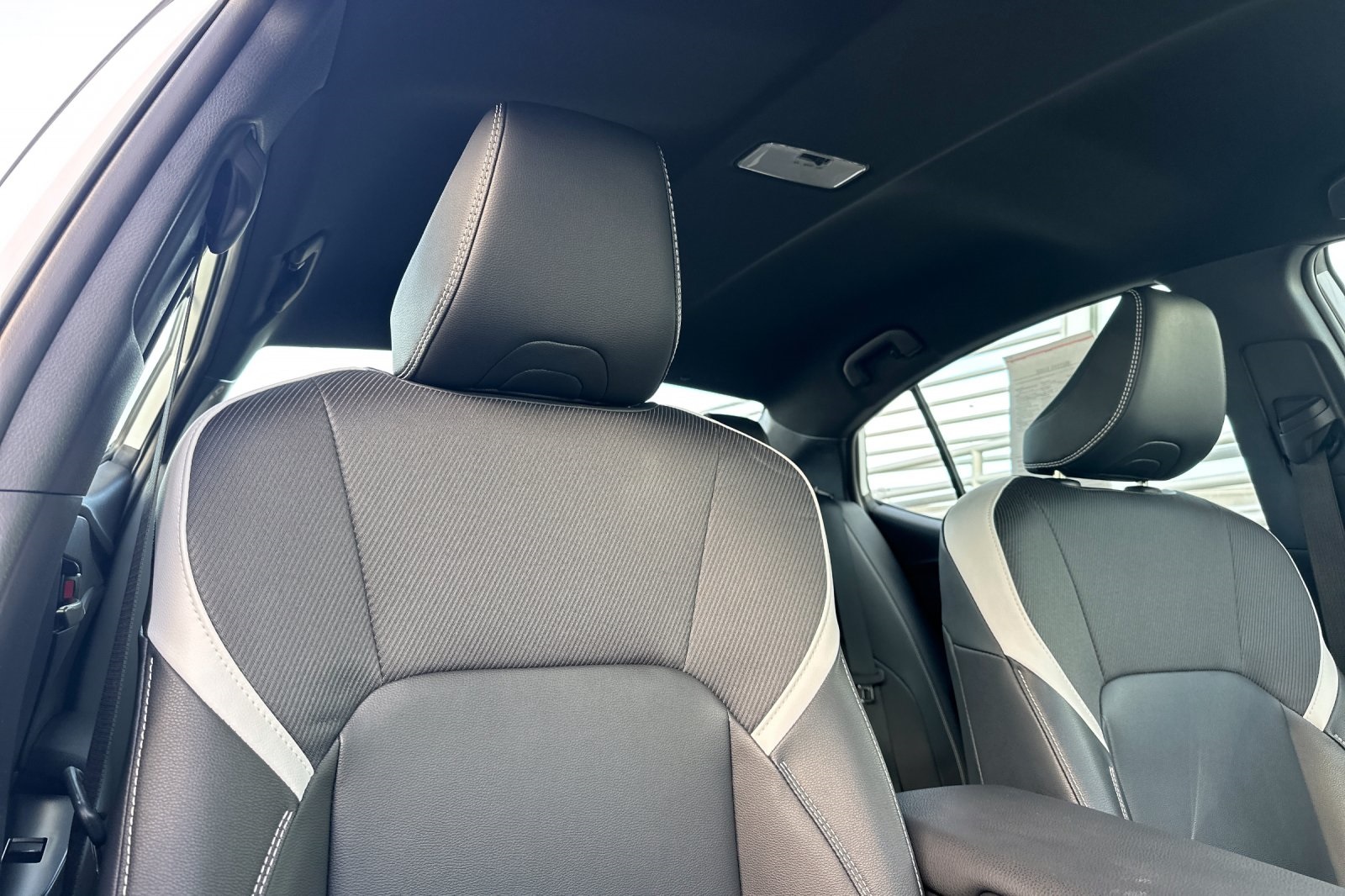 2025 Toyota Camry XSE photo 11
