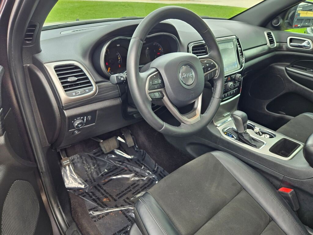 2019 Jeep Grand Cherokee Altitude photo 18
