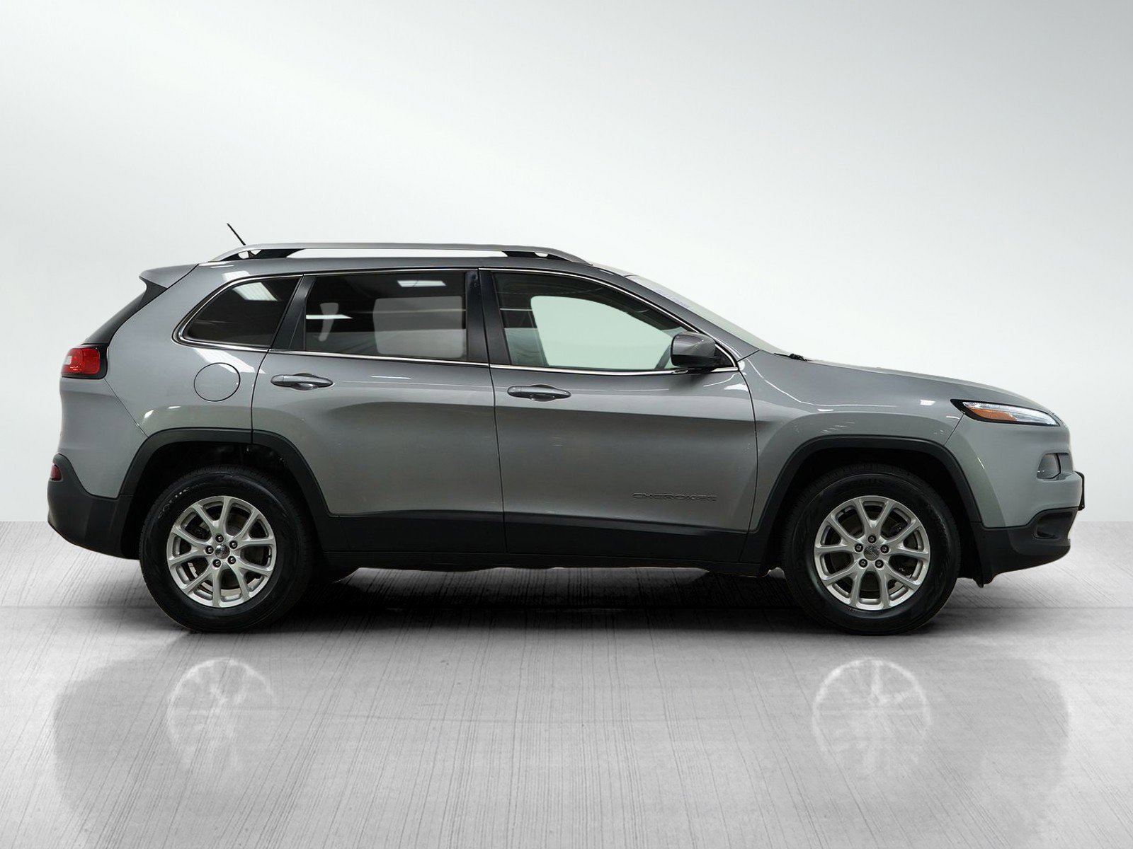 2014 Jeep Cherokee Latitude photo 5