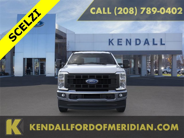 2026 Ford F-350 Super Duty XL's photo