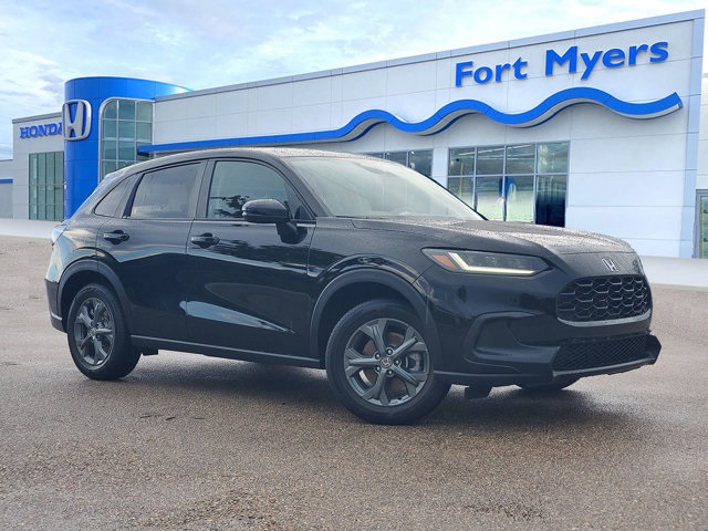 2026 Honda HR-V LX's photo