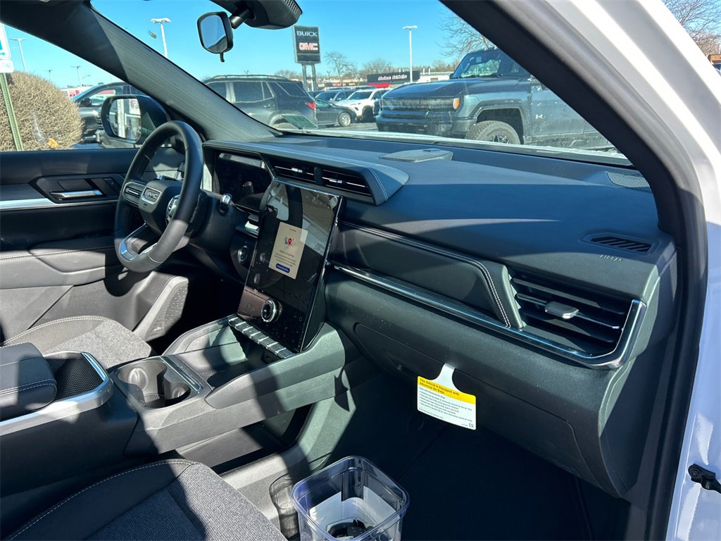 2026 GMC TERRAIN - Image 34