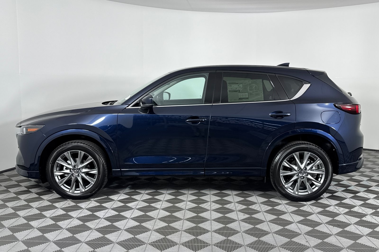 2025 Mazda CX-5 2.5 Premium Plus photo 7