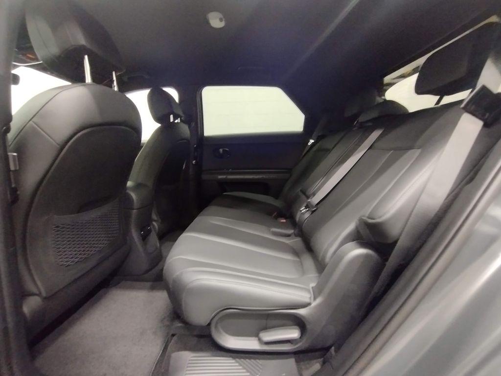 2025 Hyundai Ioniq 5 photo 36