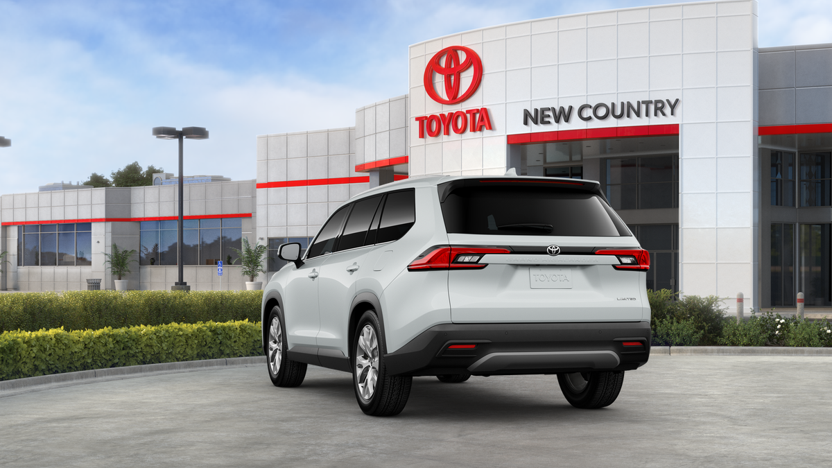 2025 Toyota Grand Highlander Limited photo 4
