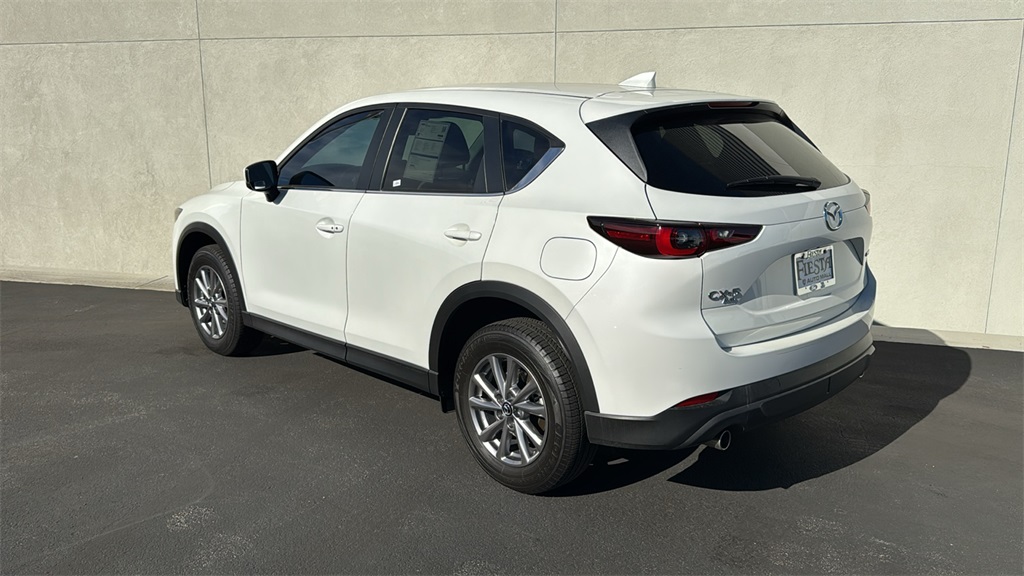 2023 Mazda CX-5 2.5 S Preferred photo 4