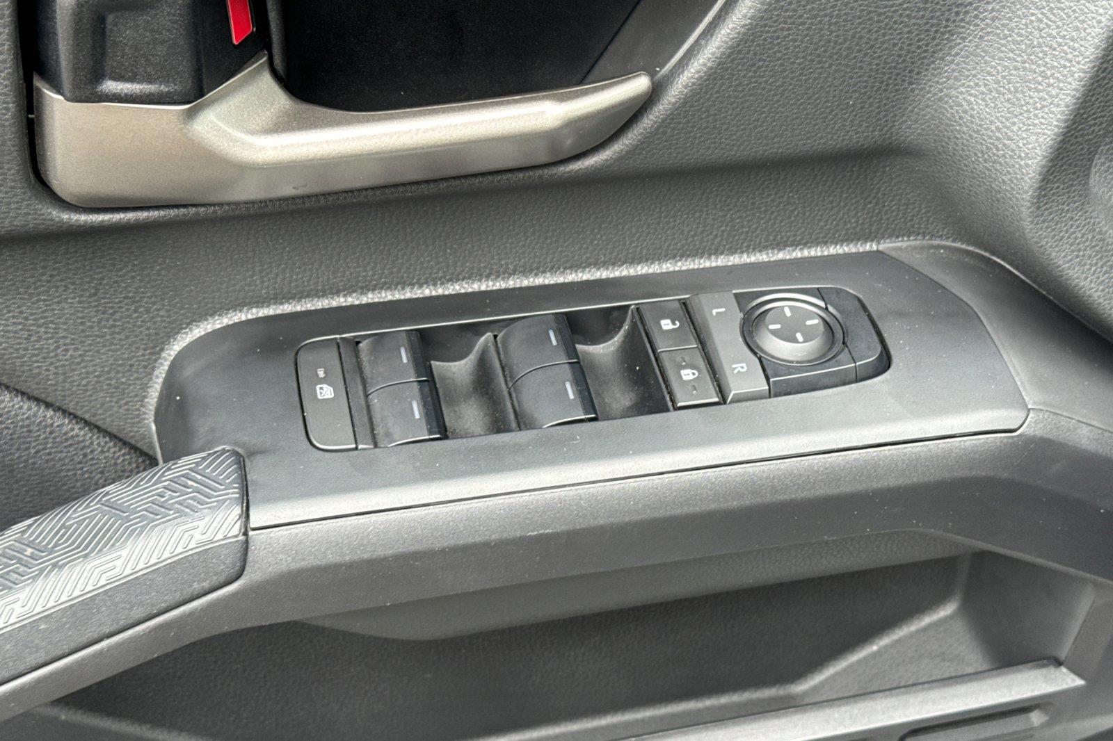 2024 Toyota Tacoma TRD Double Cab photo 9