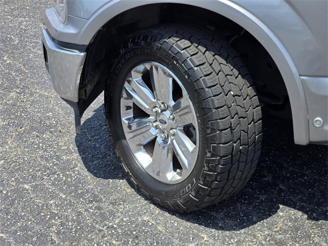 2020 Ford F-150 Lariat photo 26
