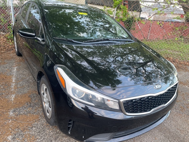 2018 Kia Forte LX Base photo 2