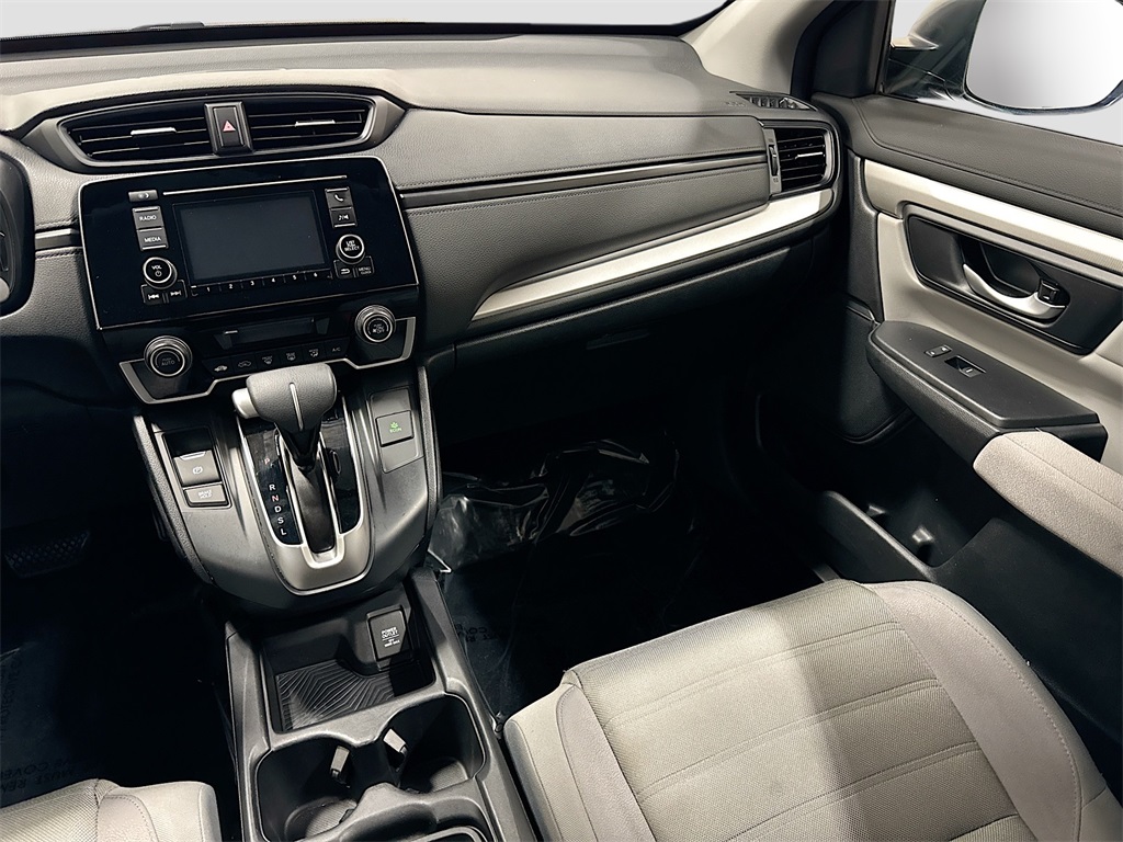 2017 Honda CR-V LX photo 5