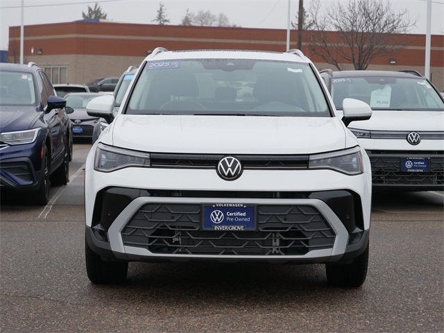 Certified 2025 Volkswagen Taos SE with VIN 3VVVC7B24SM003599 for sale in Inver Grove Heights, Minnesota