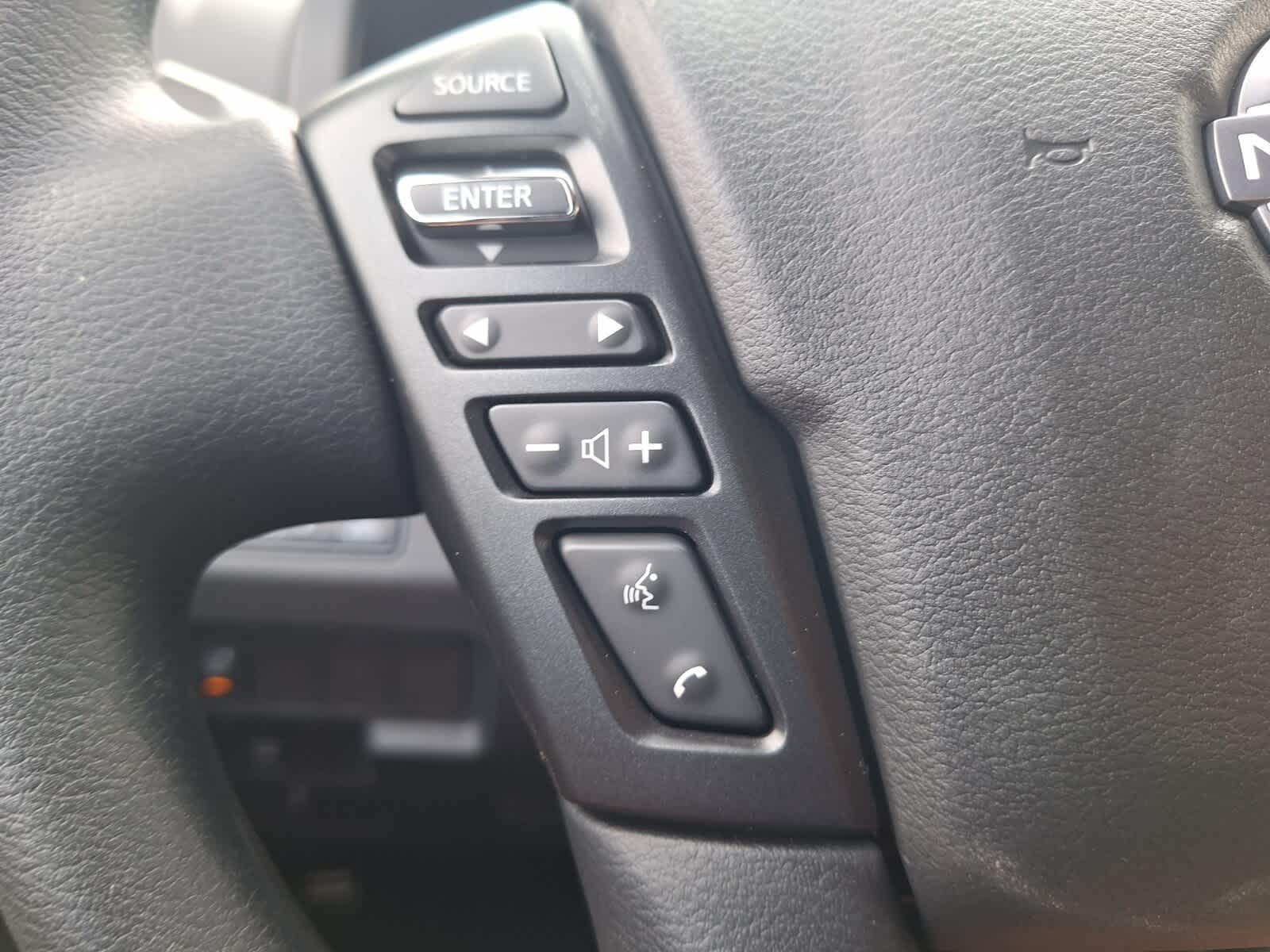 2025 Nissan Frontier King Cab SV photo 13